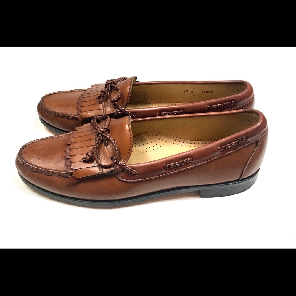- Allen Edmondson Woodstock Brown Leather Lo…